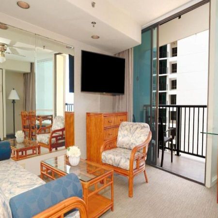 Private Condos In Waikiki, Private Car Rental Included, Beach Gear And Camping Gear Гонолулу Экстерьер фото