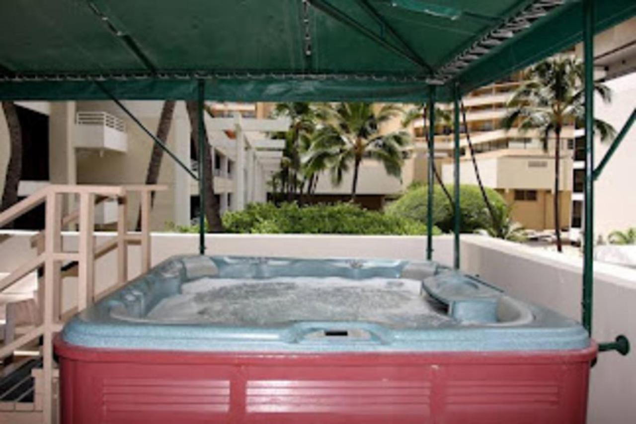 Private Condos In Waikiki, Private Car Rental Included, Beach Gear And Camping Gear Гонолулу Экстерьер фото